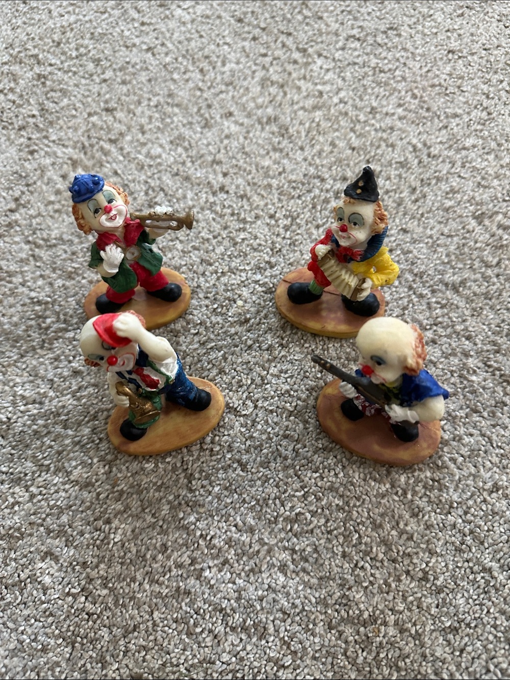 Classic Clown Musician Figurine Set - Multicolor